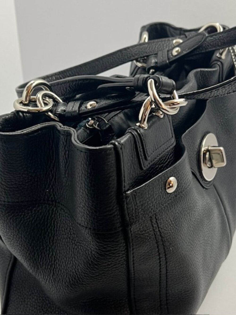 Coach Peyton Penelope Pebble Leather Turn Lock CarryAll Satchel Bag F16531 Black - Picture 5 of 16